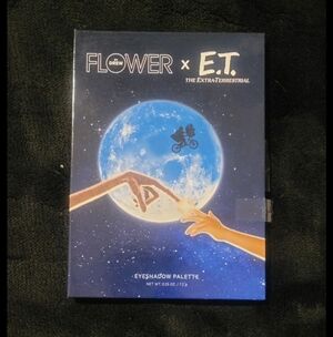 Flower Beauty E.T. Eyeshadow Palette - Cosmic Colors